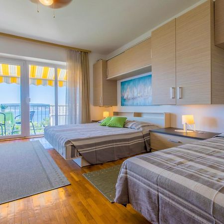 Pavlovic Apartamento Crikvenica Exterior foto