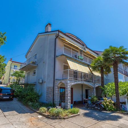 Pavlovic Apartamento Crikvenica Exterior foto