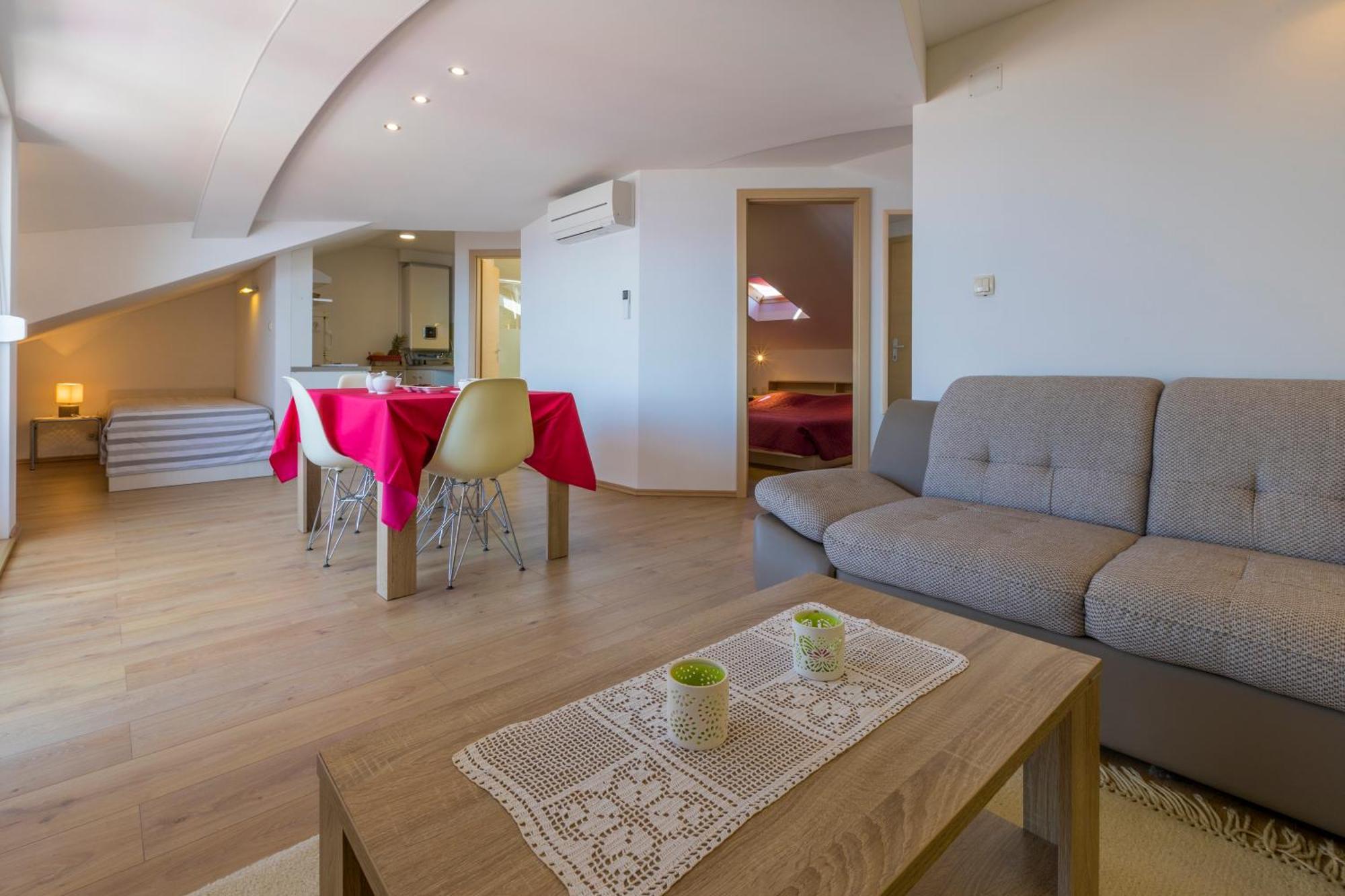 Pavlovic Apartamento Crikvenica Exterior foto